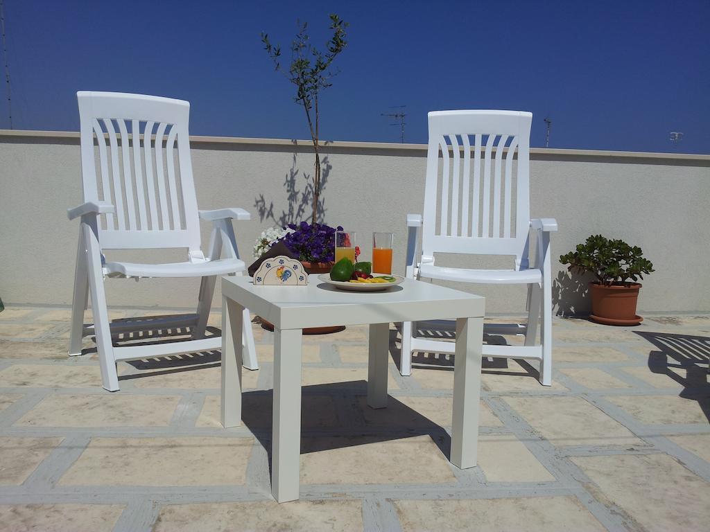 Dimora Delle Rondini Bed & Breakfast Polignano a Mare Exterior photo