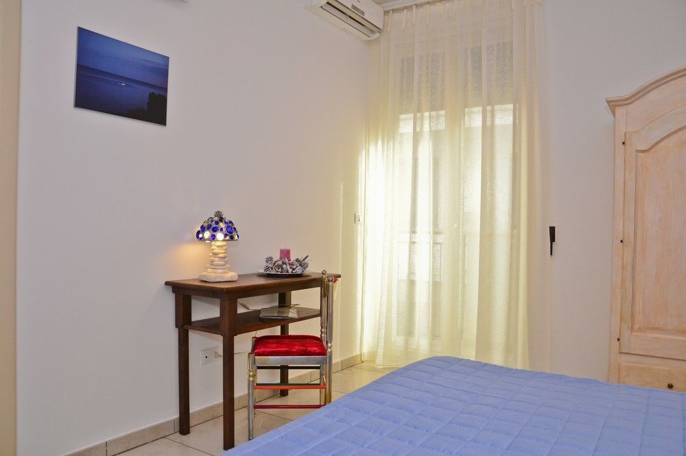 Dimora Delle Rondini Bed & Breakfast Polignano a Mare Exterior photo